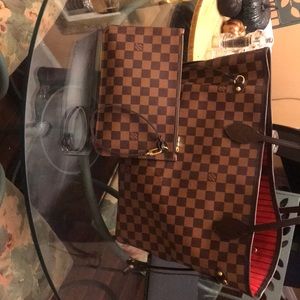 Louis Vuitton never full